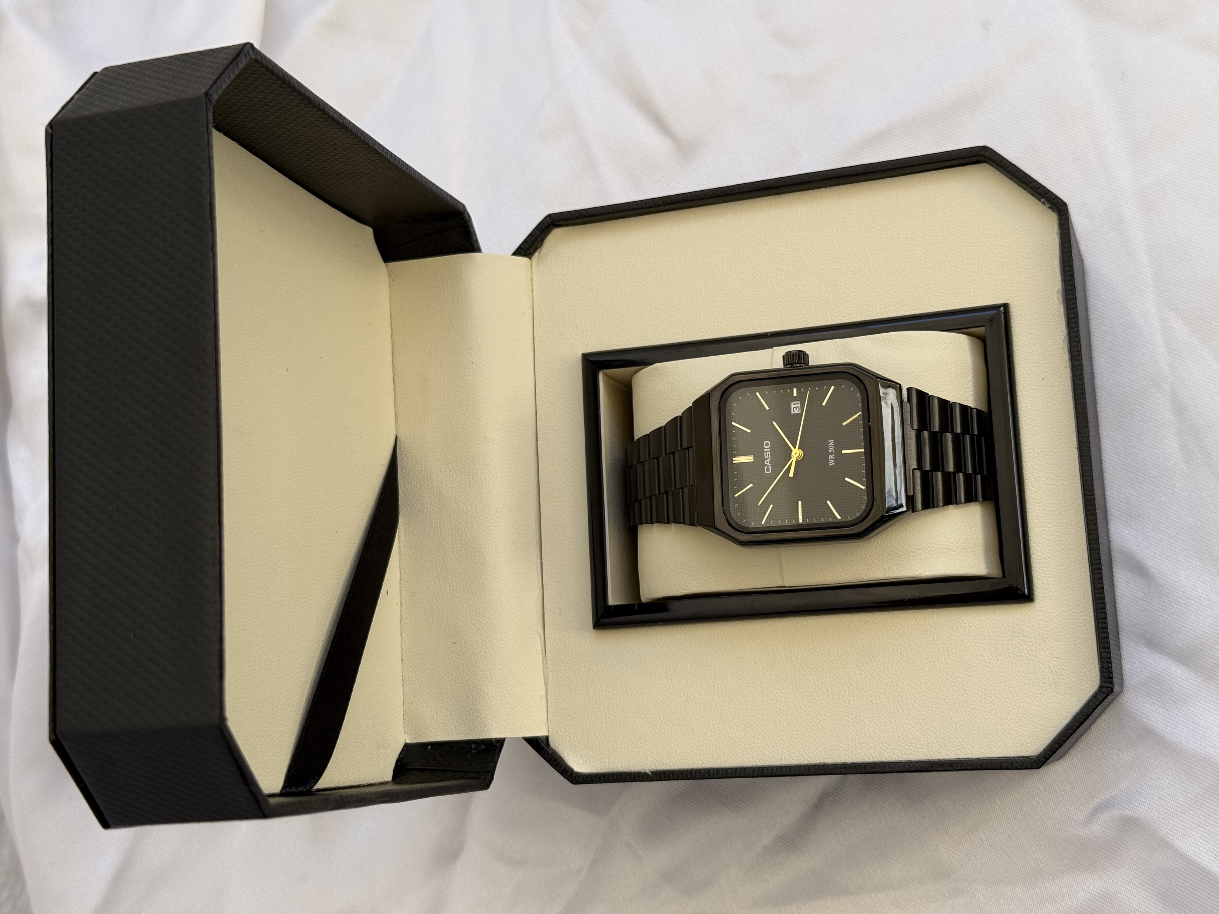 Casio square full black 2